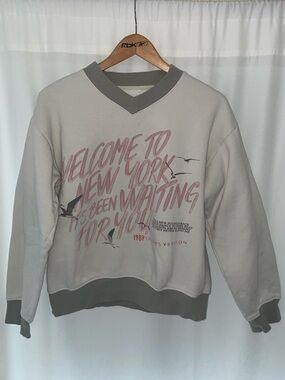 Taylor Swift 1989 TV Welcome to New York sweatshirt women’s M medium pullover